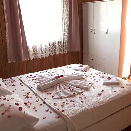 Kal1350 Kumsal 3 Bedrooms קלקן